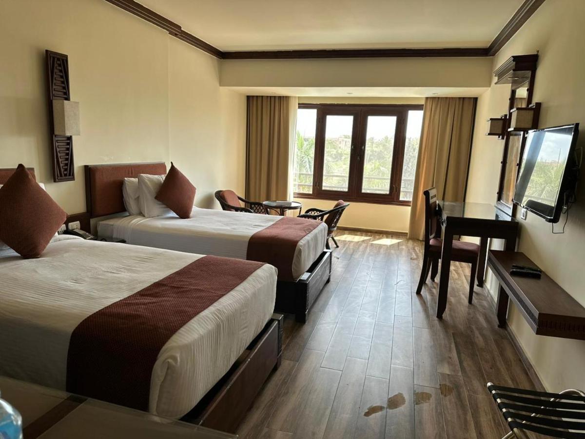 Africana Hotel & Spa Qaryat Shakush Exterior photo