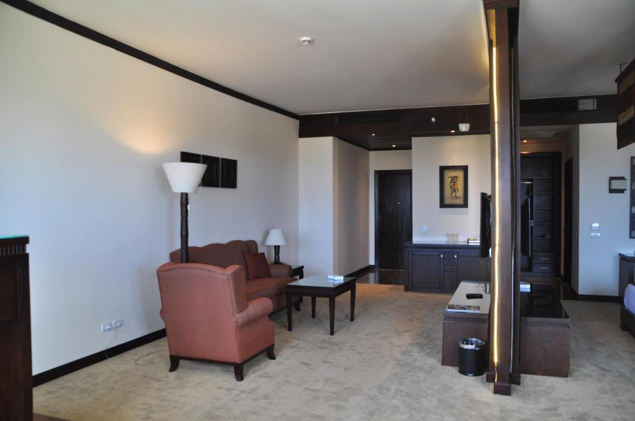 Africana Hotel & Spa Qaryat Shakush Exterior photo